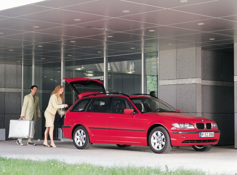 BMW 3-Series Touring 2002 года  (фото 10 из 18)